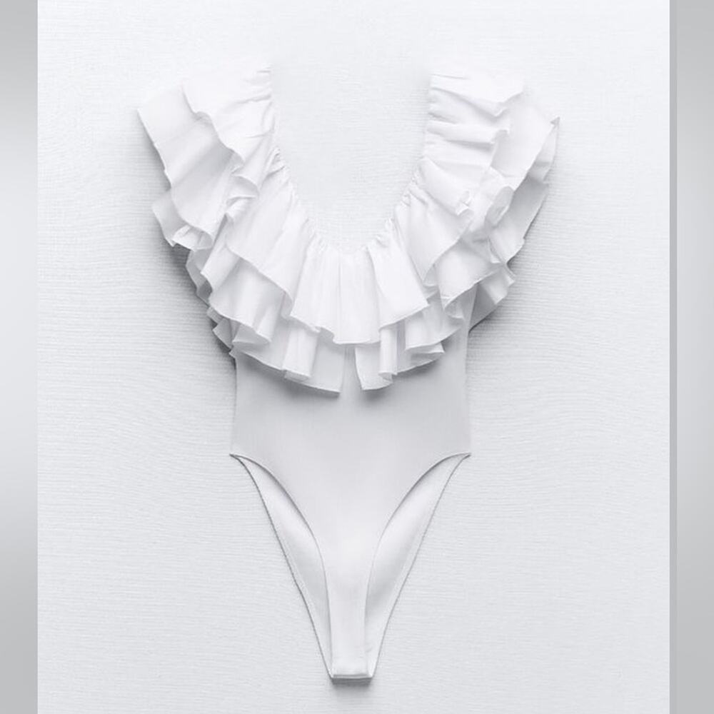 Zara White Oversize Ruffled Ribbed Bodysuit